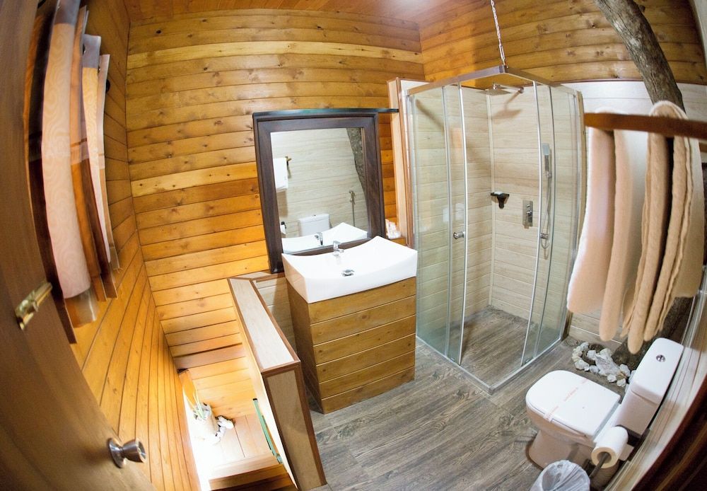 La Pentera Deluxe Tree House 11