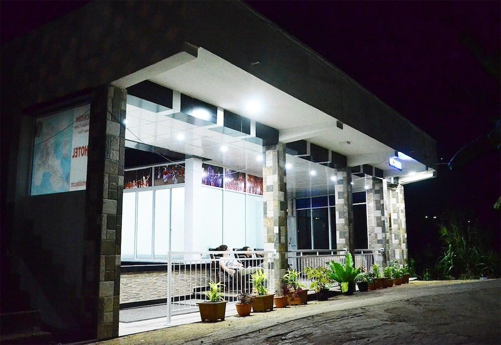 undefined Kandyan Holiday Center 2