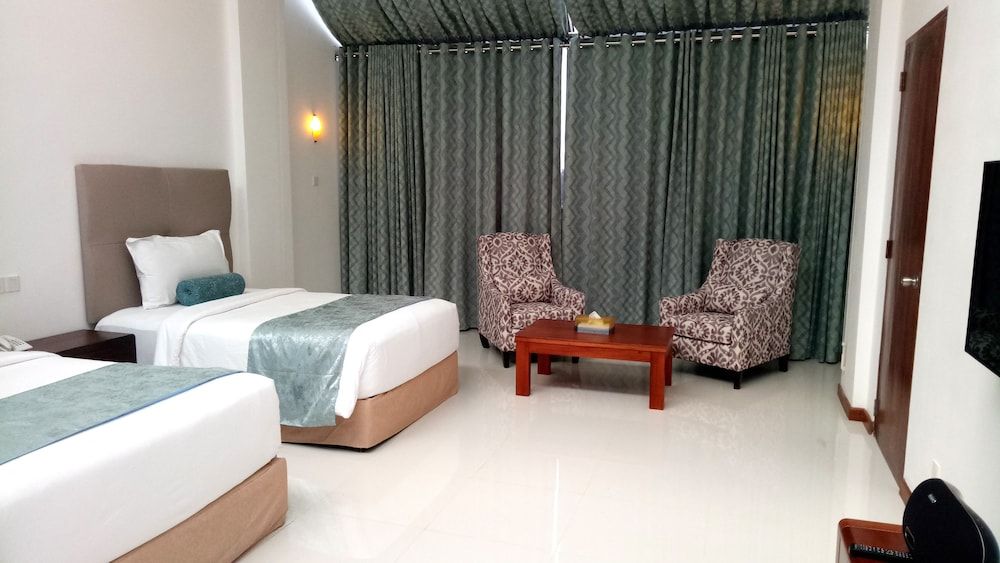 Garden Premier Room