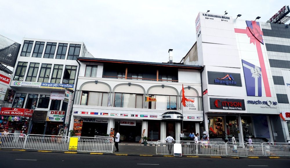 undefined Kandy City Hotel by Earl's 5