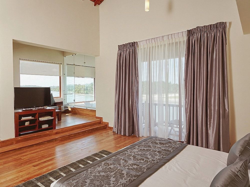 Amaranthe Bay Junior Suite, 1 Bedroom, River View