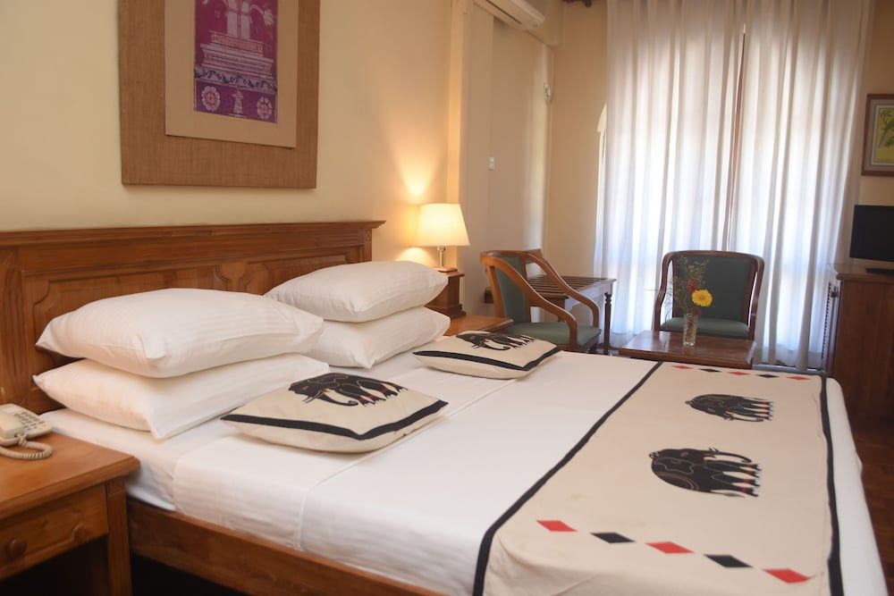 Hotel Casamara Deluxe Double or Twin Room 6
