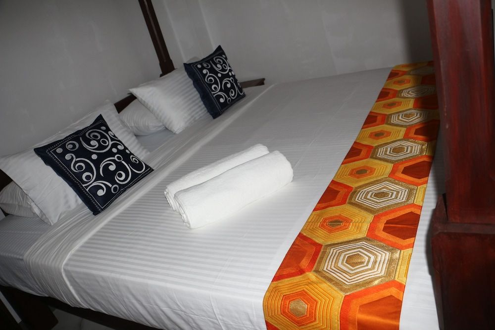 The Richmond House Grand Suite 2