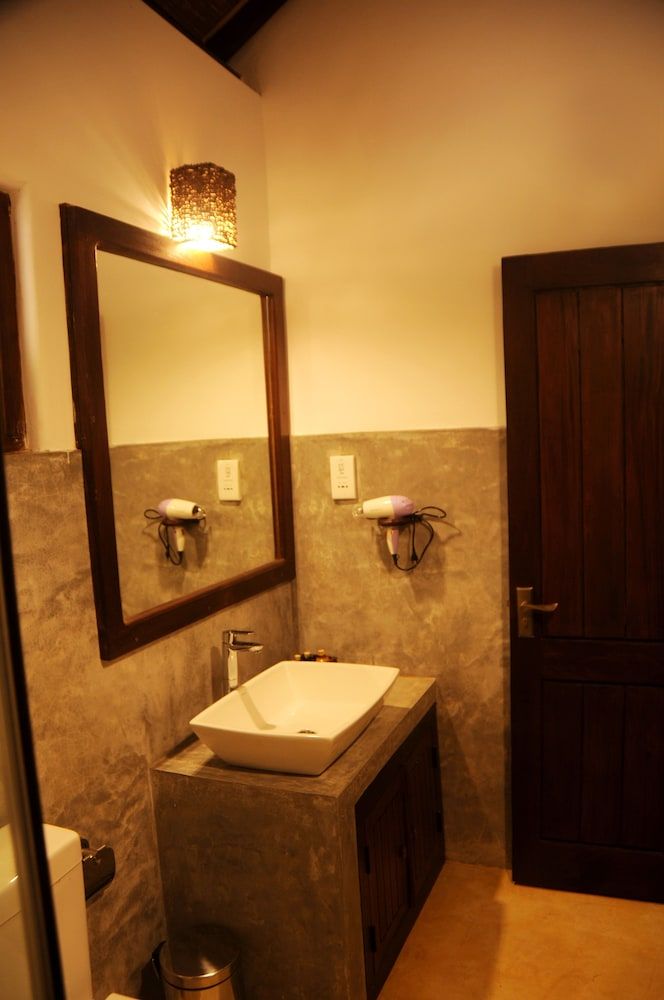 Sigiriya Lodge - Hostel Double Room, Shared Bathroom 3