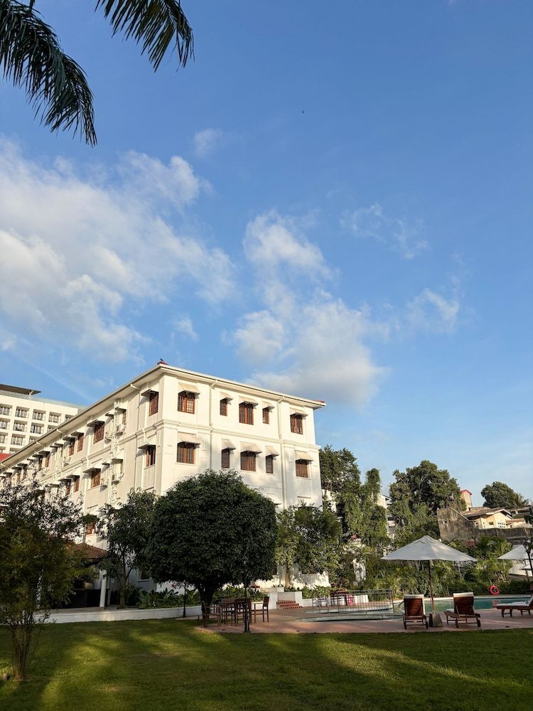 undefined Hotel Suisse 10