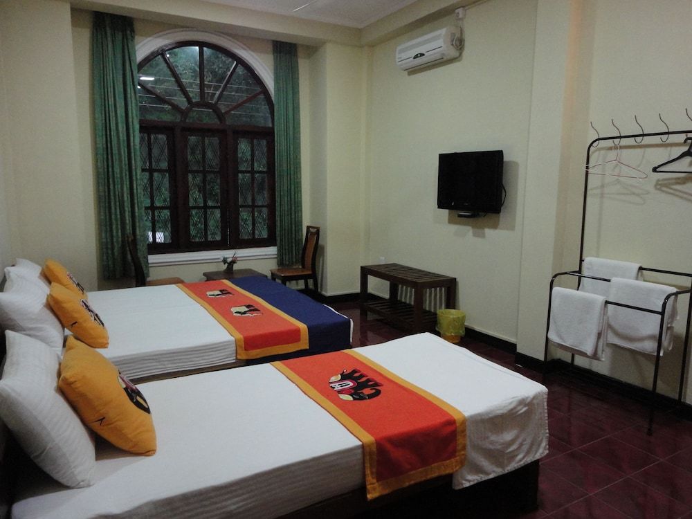 Forest Villa Hotel Deluxe Villa, 5 Bedrooms, Mountain View 2