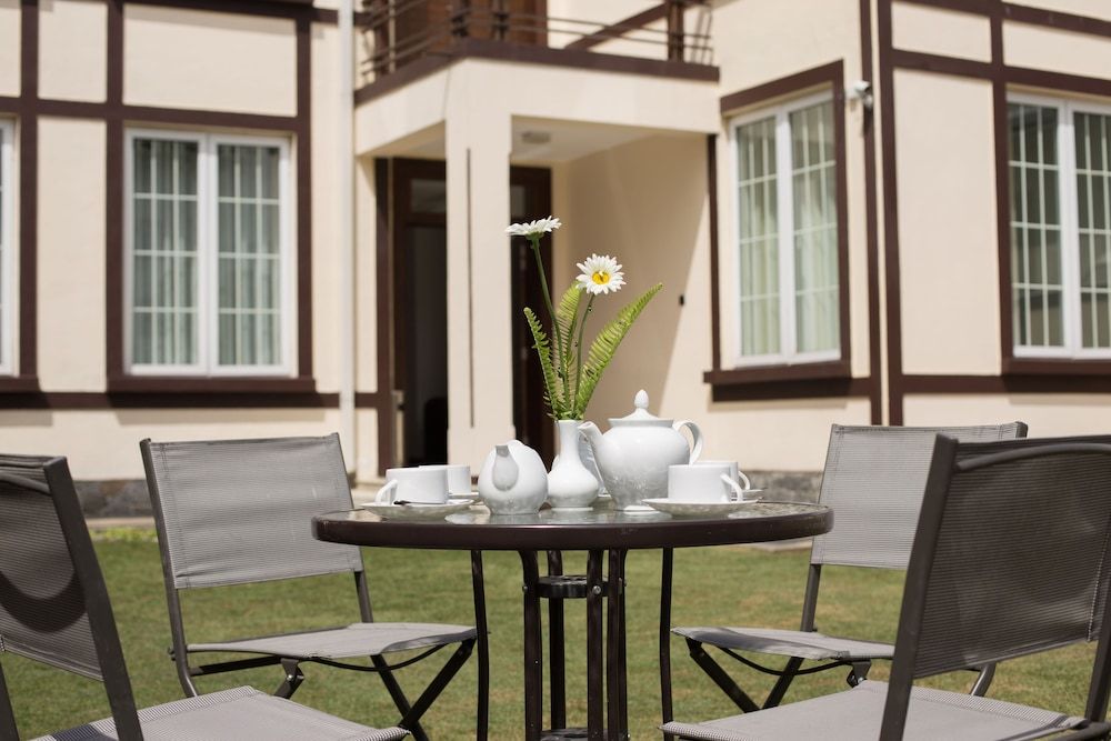 undefined Villa Cassandra 8