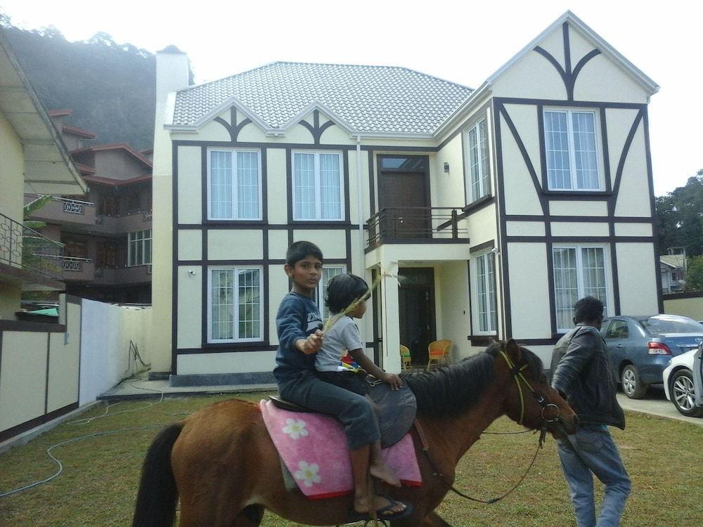 undefined Villa Cassandra 5