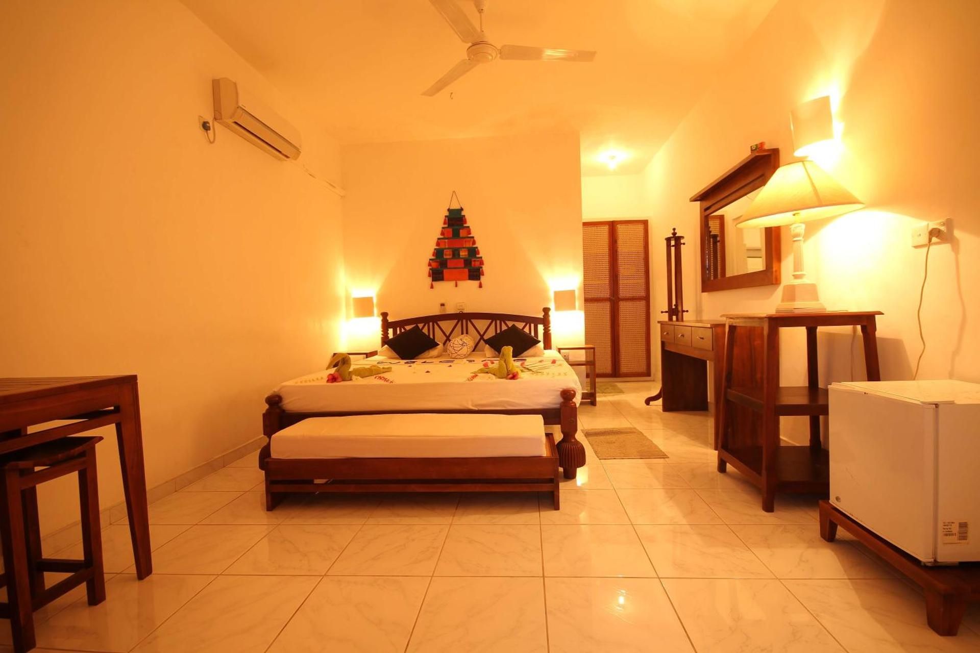 Deluxe Double Room with Jet Ski Ride - 15 Min