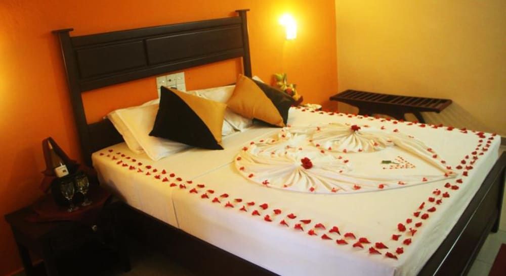 undefined Hotel Eden Garden 7