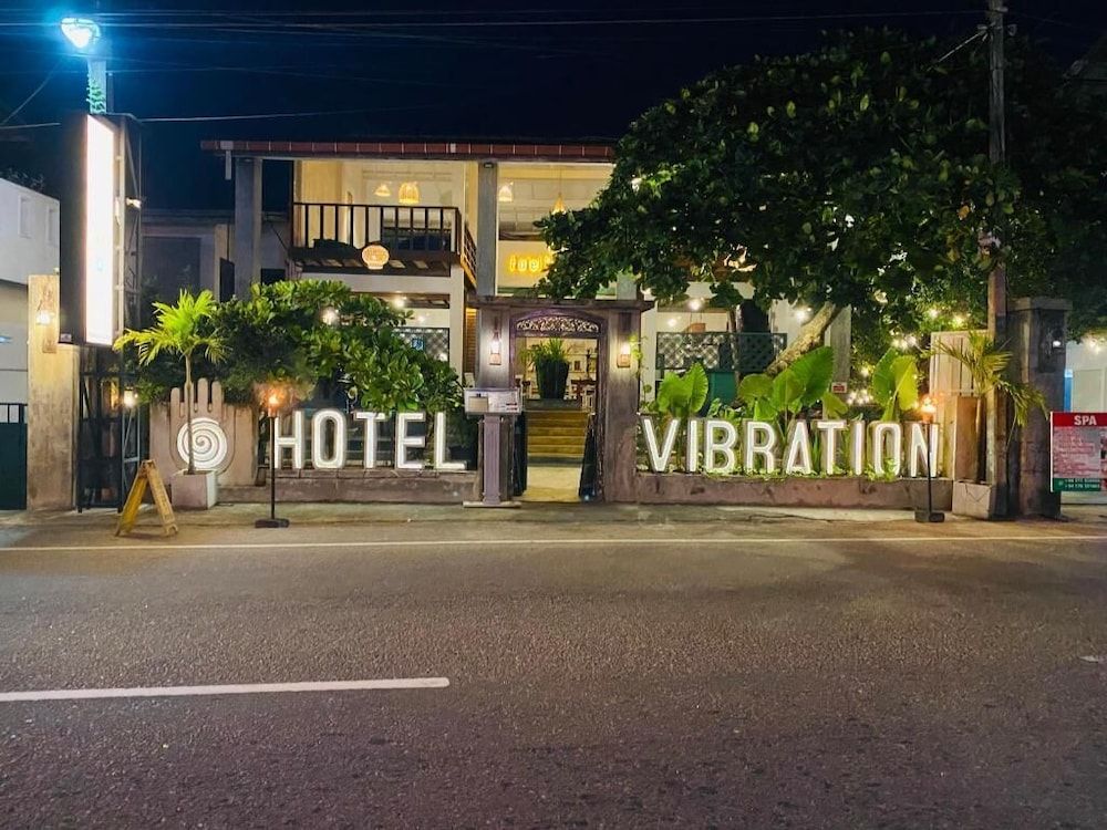 undefined Hotel Vibration 7