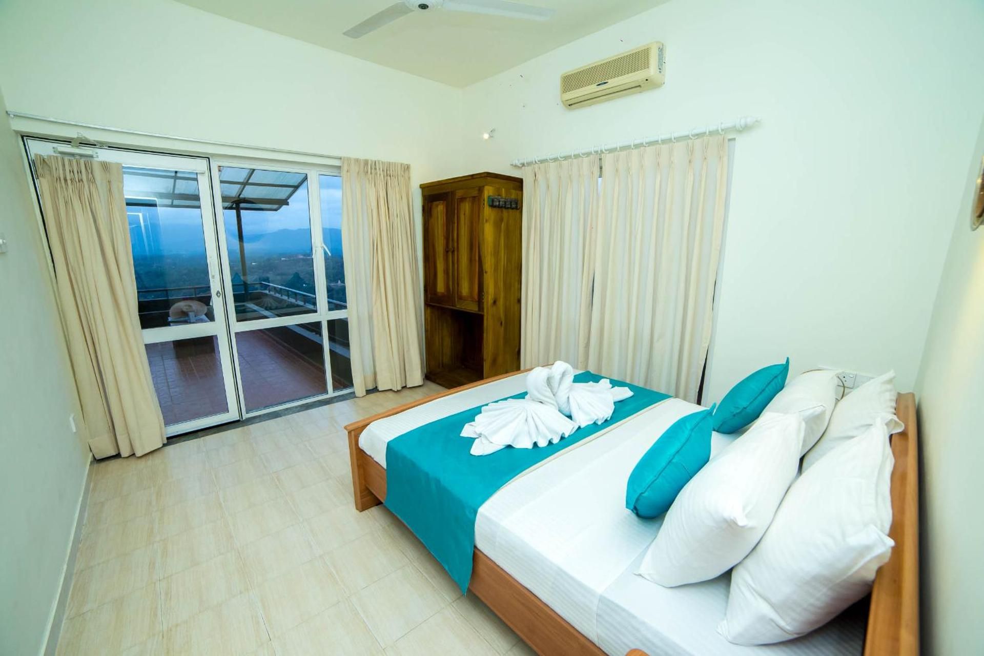 undefined Range Hotel Kandy 10