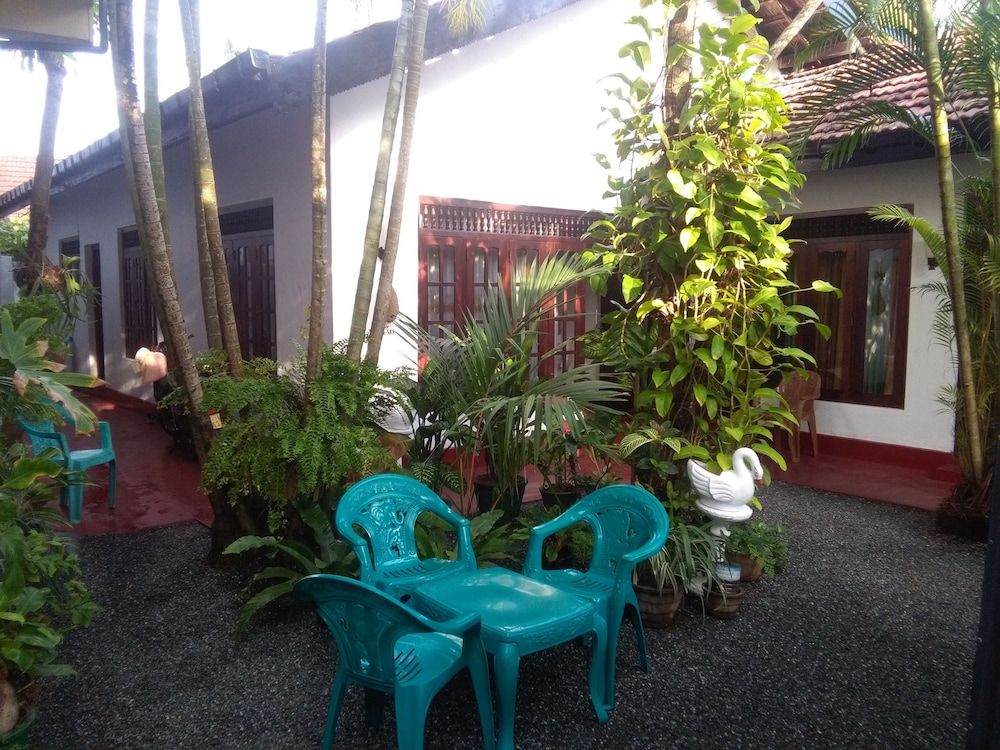 undefined Mia's Villa 3