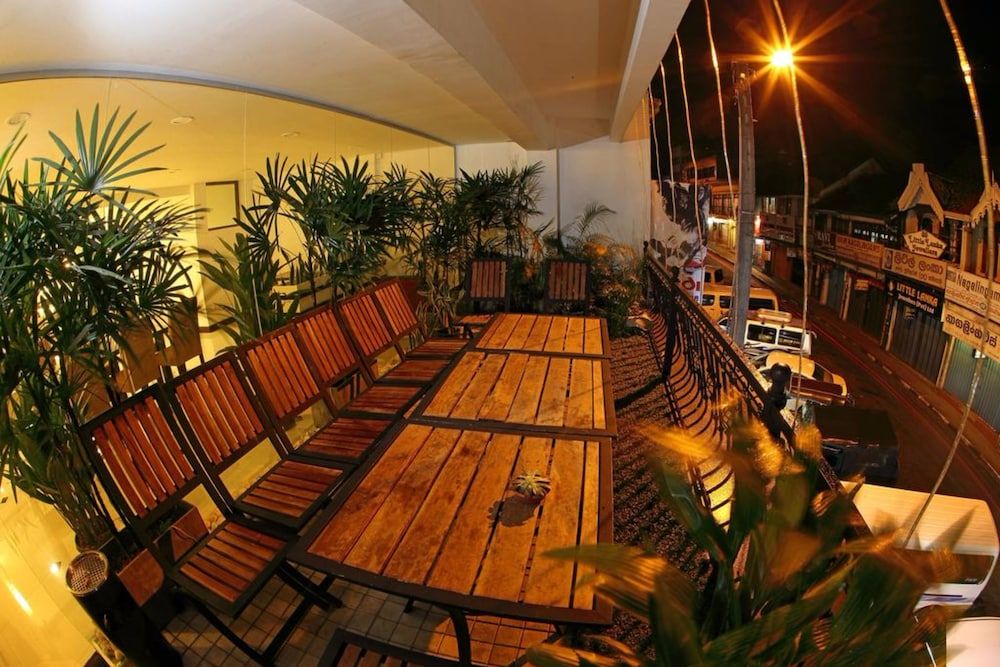 undefined Cafe Aroma Inn 10