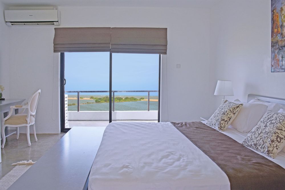 Villa Santé by The Serendipity Collection Deluxe Double Room with Balcony and Sea View 2