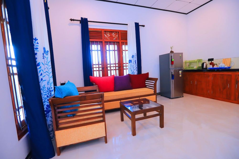 Dinsara Pearl Villa Deluxe Double Room, 1 Double Bed, Garden View 12