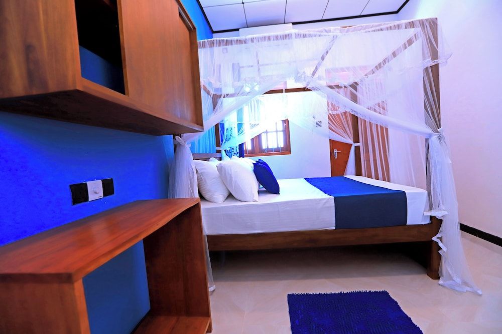 Dinsara Pearl Villa Deluxe Double Room, 1 Double Bed, Garden View 5