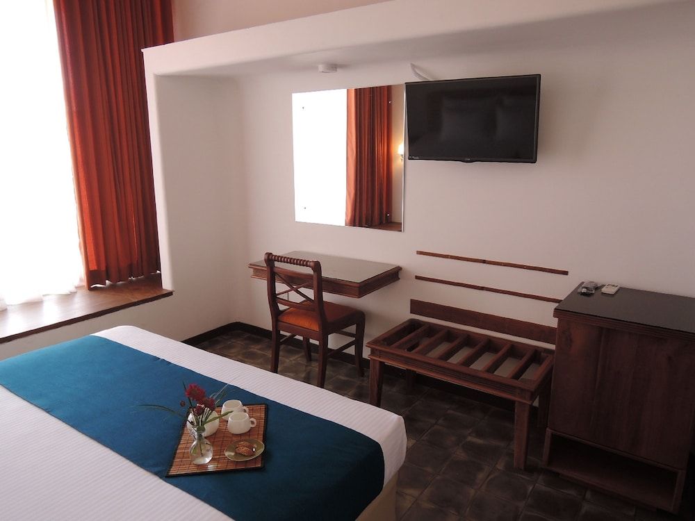 undefined Anugaa In The City 6