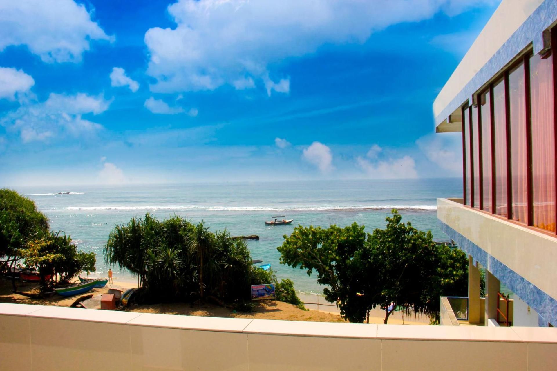 Paradise Beach Resort Family Room 2