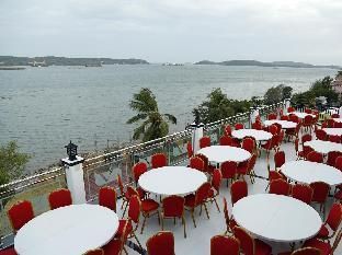 hostel wing deluxe room with shared bathroom