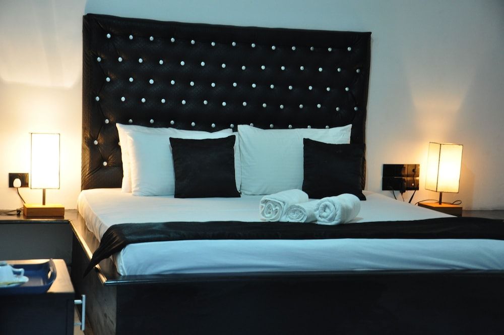 Villa Hotel Exclusive Penthouse, 1 King Bed, Bay View, Executive Level