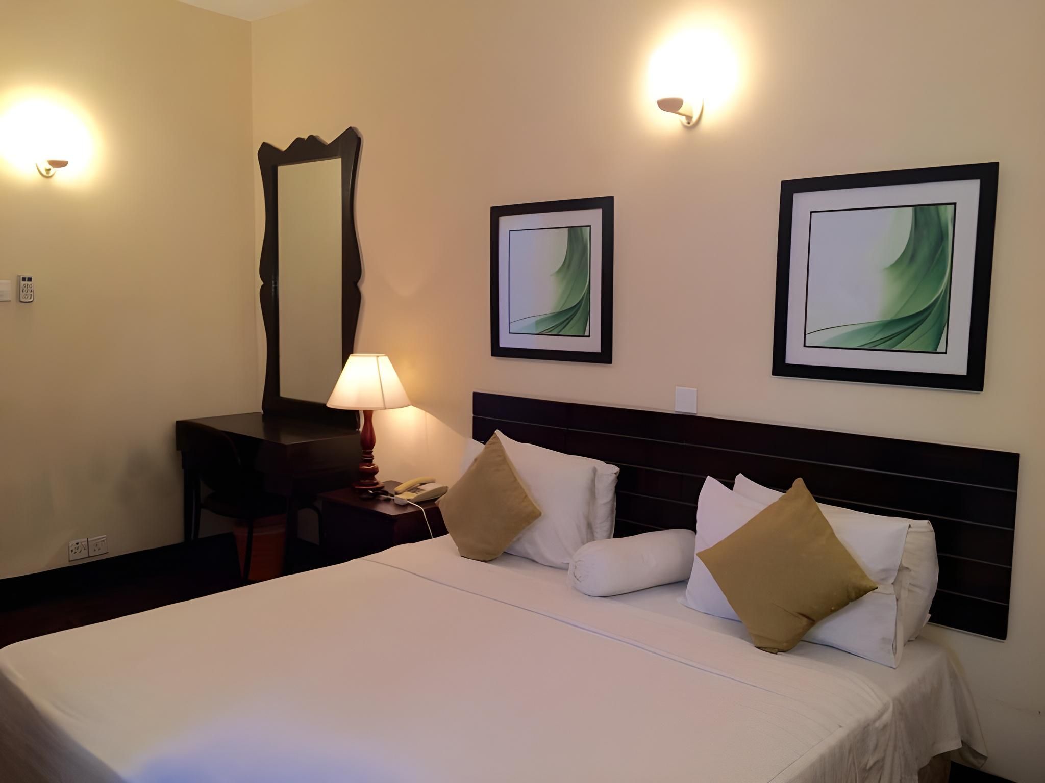 Standard Family Room