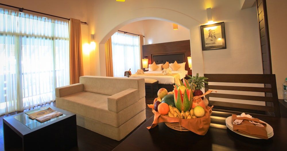 Grand Udawalawe Safari Resort Luxury Suite 2