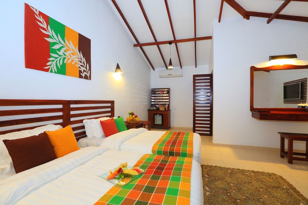 Royal Retreat Sigiriya Superior Chalet, Garden View 3