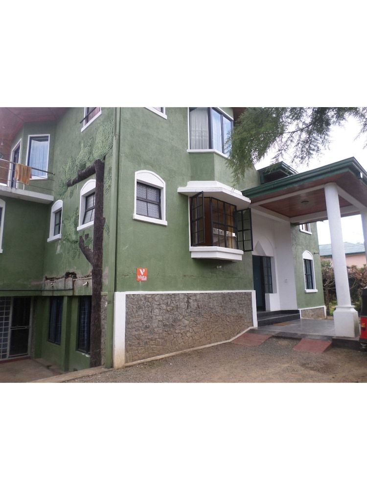 undefined Vista Winkfield Holidays 3