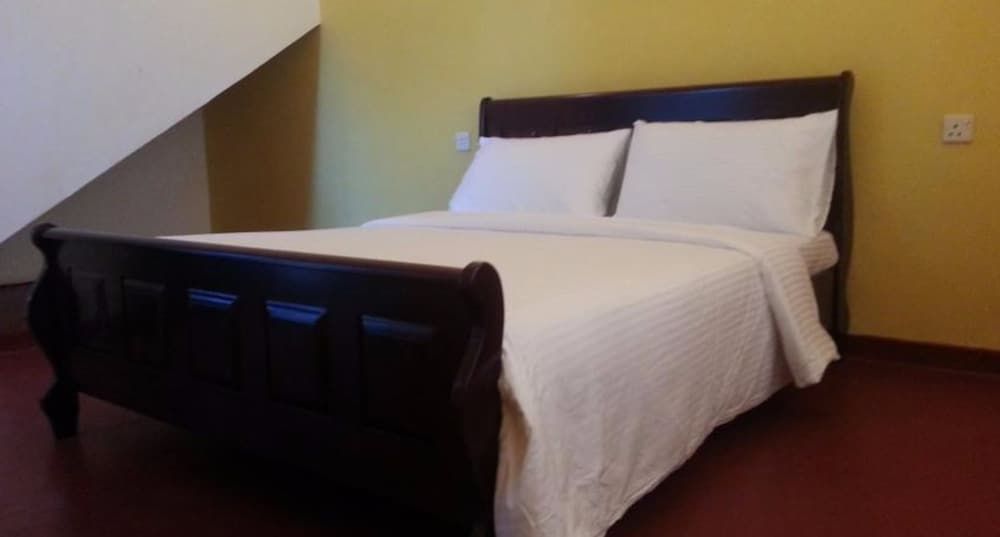 undefined Vista Winkfield Holidays 6