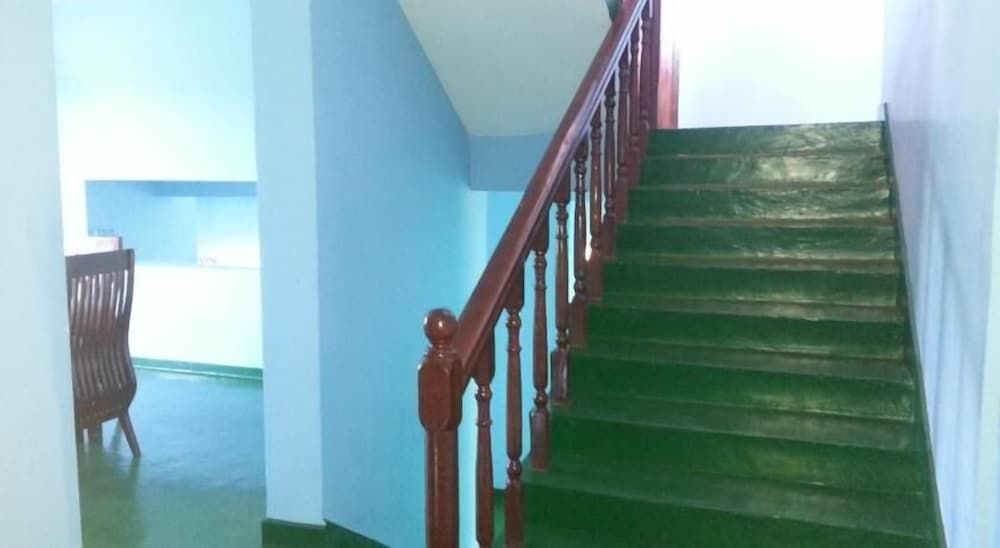 undefined Vista Winkfield Holidays 4