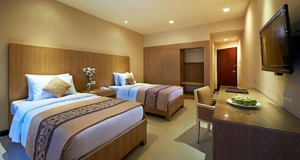 Deluxe Twin Room with Sea View
