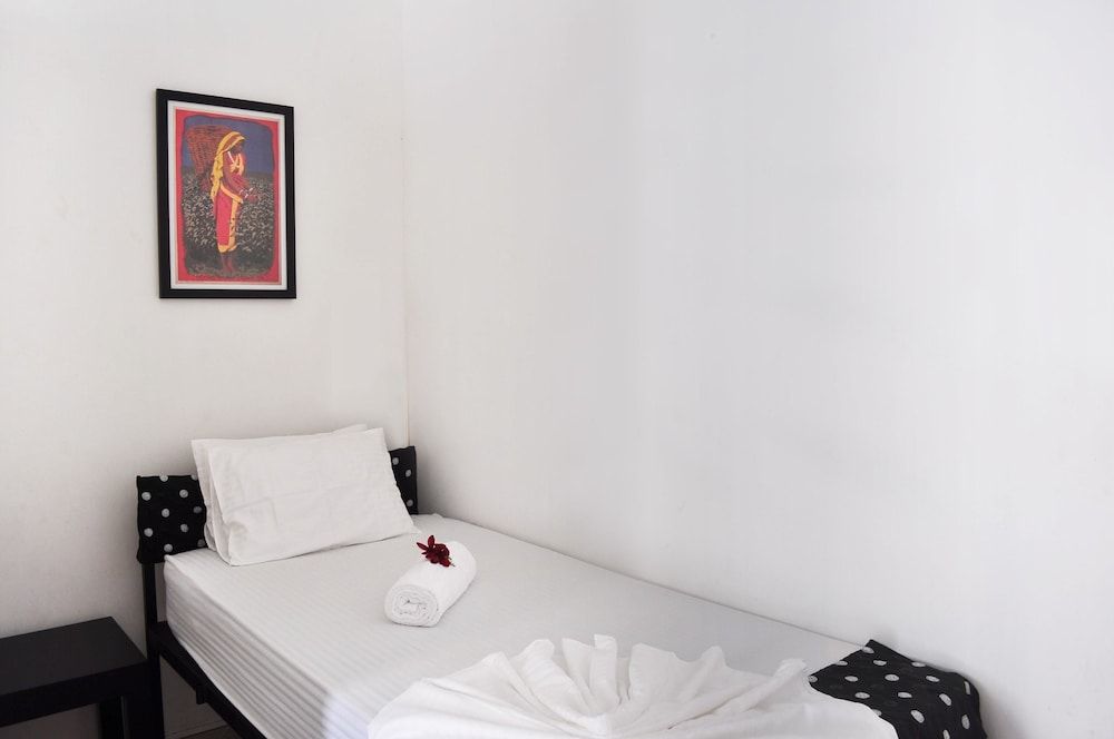 Olu Colombo Villa - Hostel Single Room 2