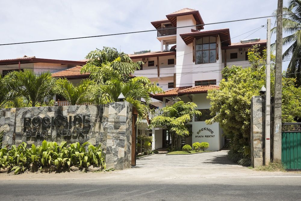 undefined Rockside Beach Resort 3