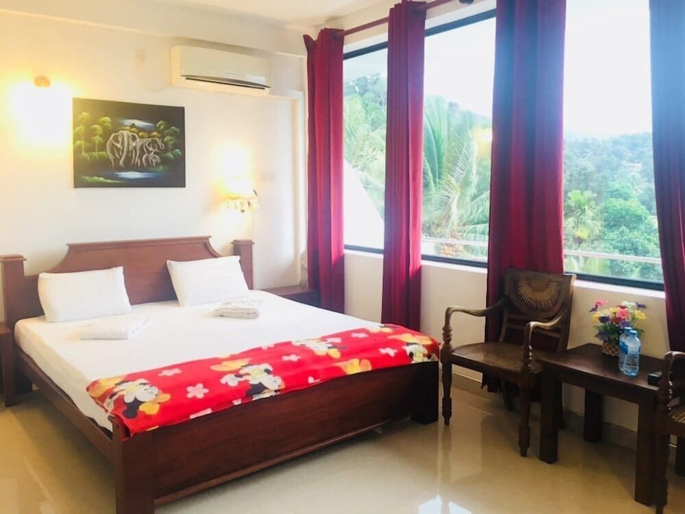Pure Nature Hotel Deluxe Single Room, Hill View 6