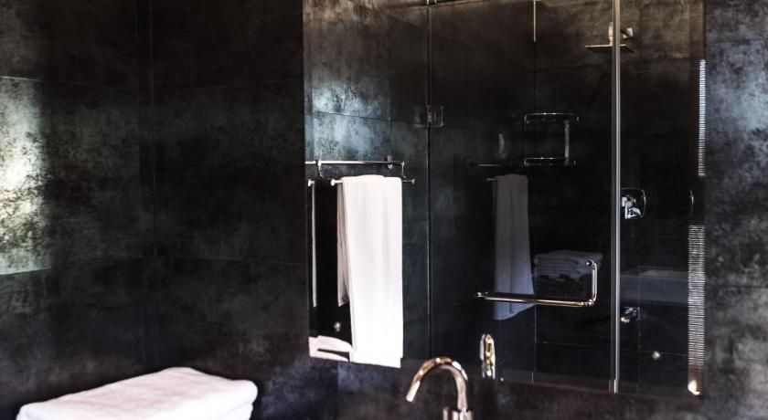 Villa White Queen Resort & Spa Deluxe King Suite 20