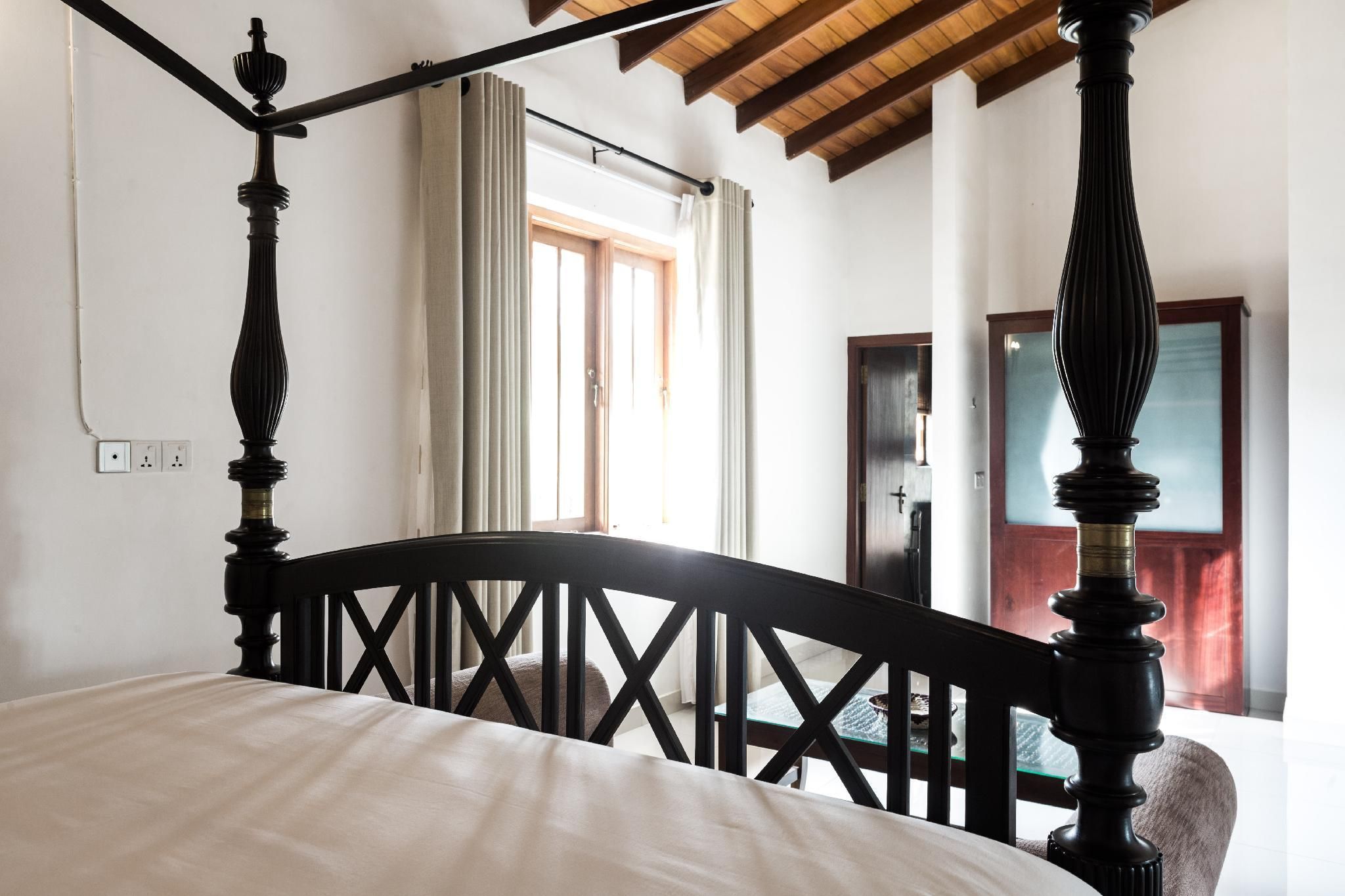 Villa White Queen Resort & Spa Deluxe King Suite 17