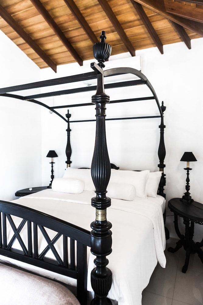 Villa White Queen Resort & Spa Deluxe King Suite