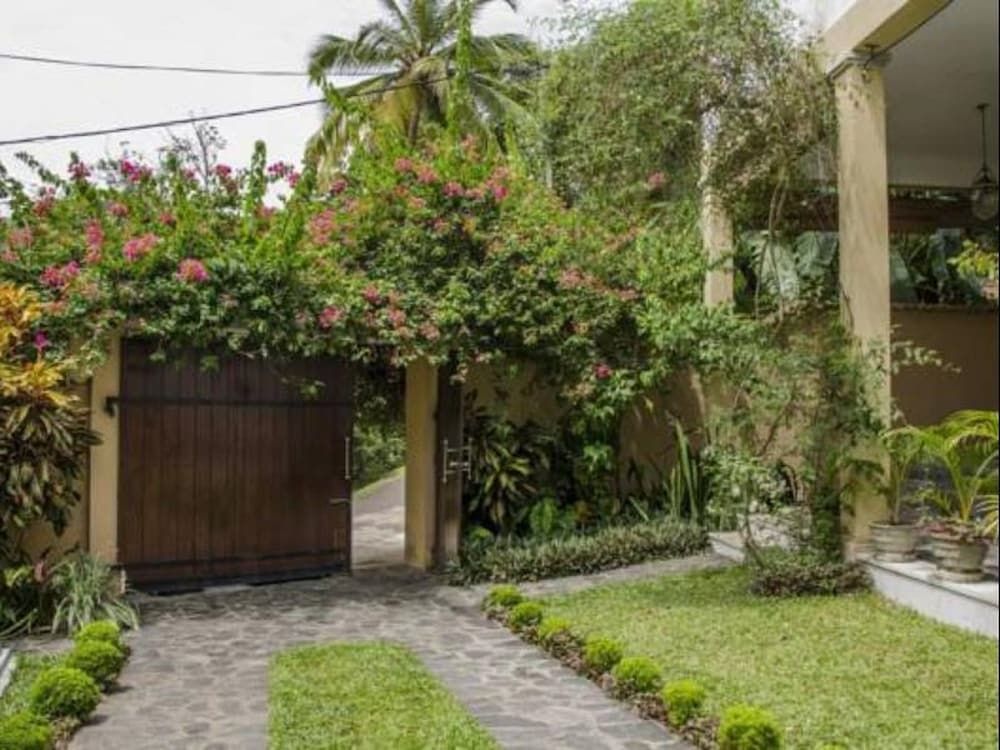 undefined Villa Tara 10