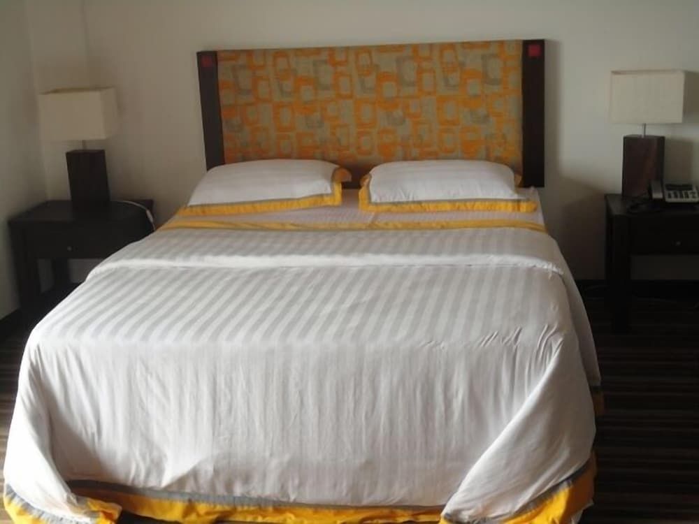 undefined Ashley Resorts 10