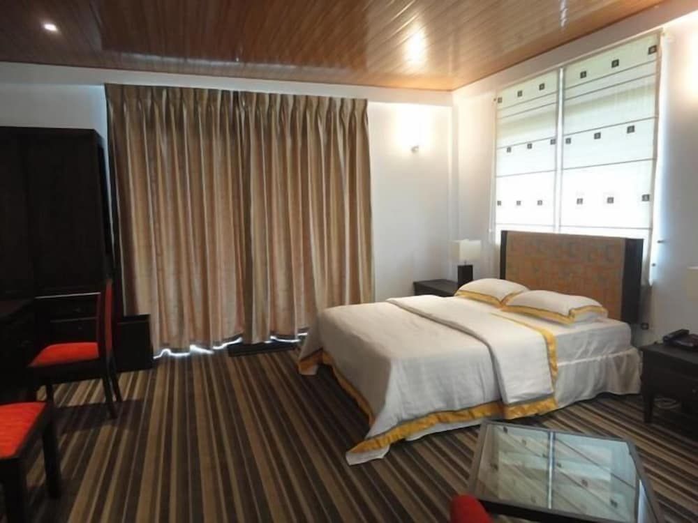 Ashley Resorts Deluxe Room, 1 Bedroom, Lake View 6