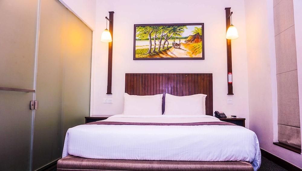 Hotel Nippon Colombo Standard Double Room 2