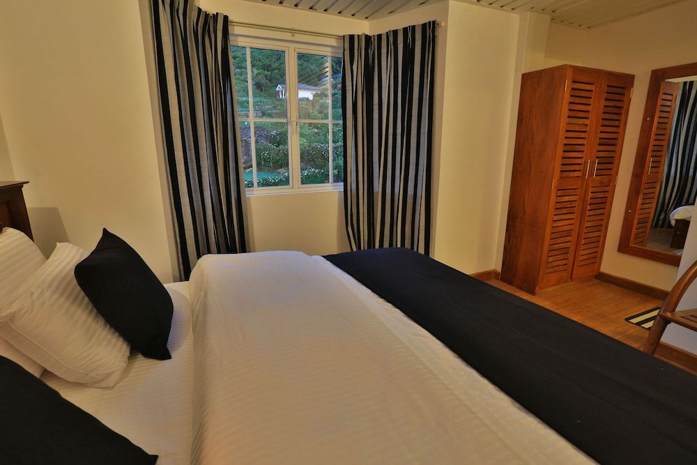 Lemas Holiday Bungalow Deluxe Bungalow, 5 Bedrooms, Garden View