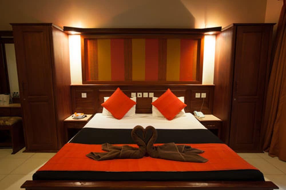 Pelwehera Village Resort Deluxe Room 5