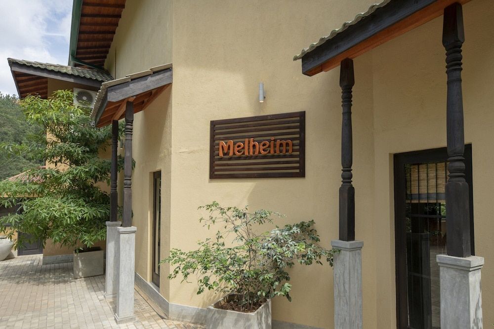 undefined Melheim Kandy Villas 5