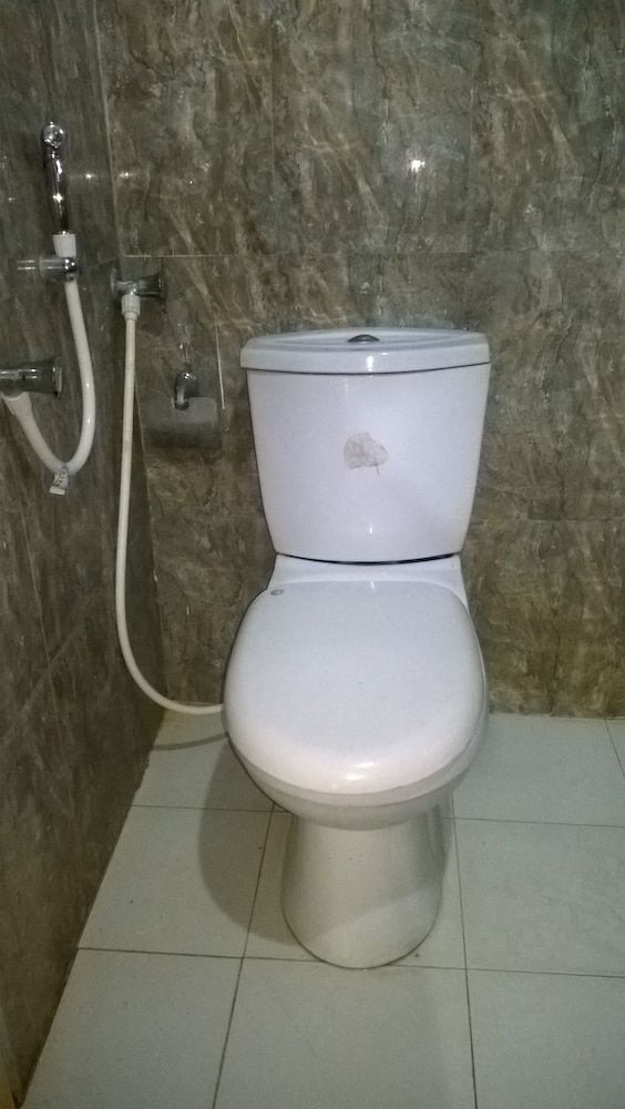 White Guest Double Room 8