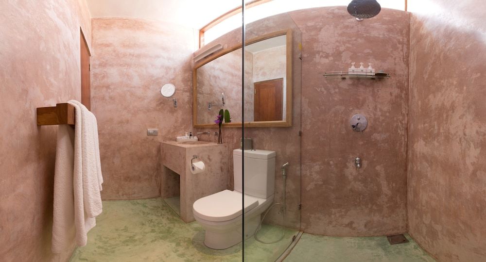 Sri Sharavi Beach Villas & Spa Standard Double Room 4