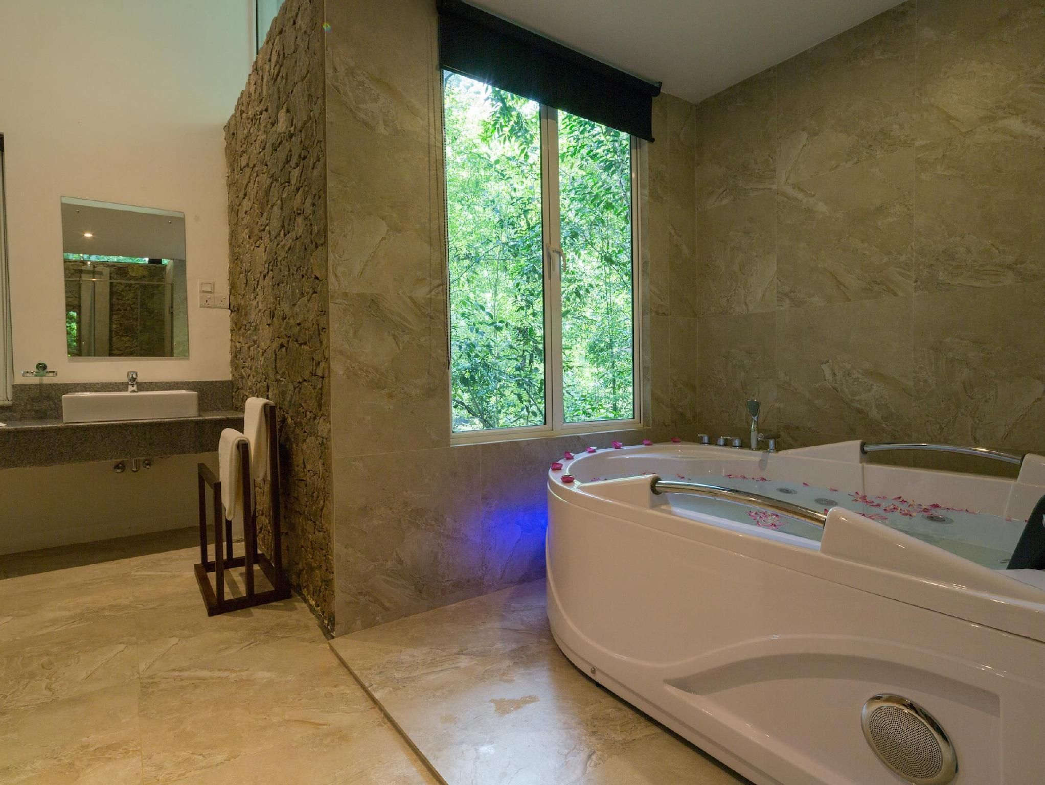 Nelum Suite