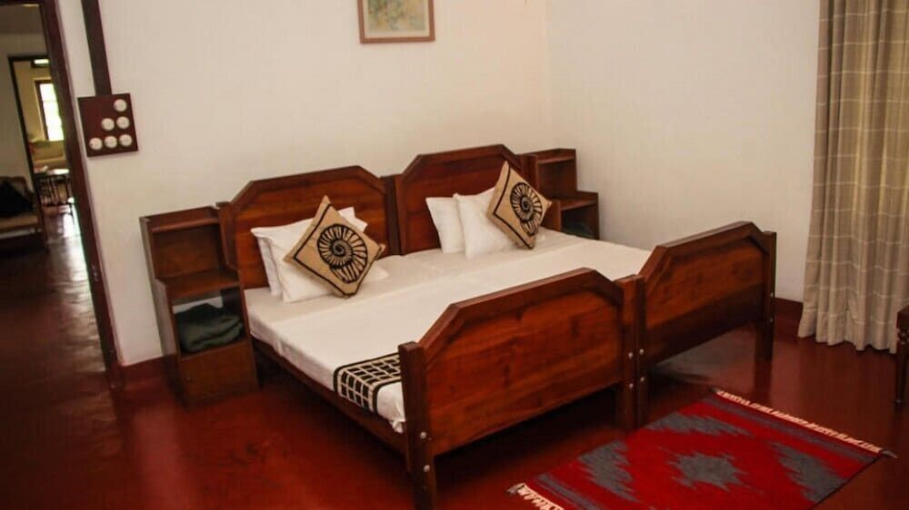 Ancoombra Tea Estate Bungalow Deluxe Twin Room, 1 Bedroom, Mountainside 4