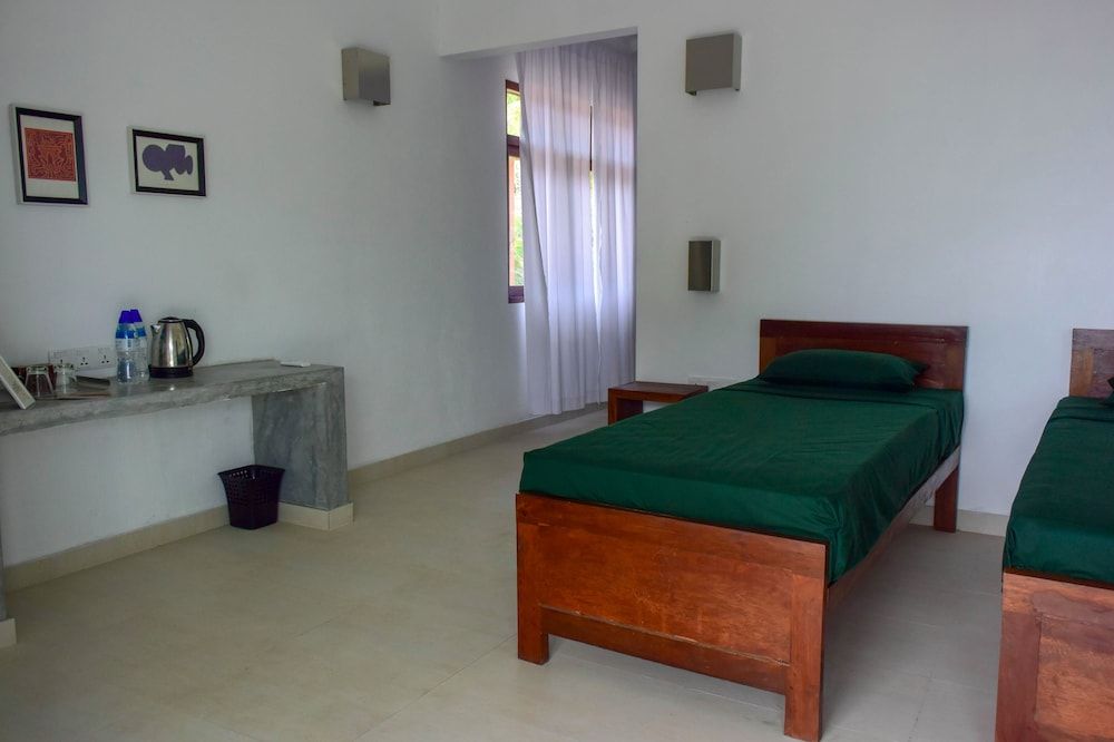 Eva Lanka Hotel Deluxe Double or Twin Room, 1 Bedroom, Non Smoking, Oceanfront 2